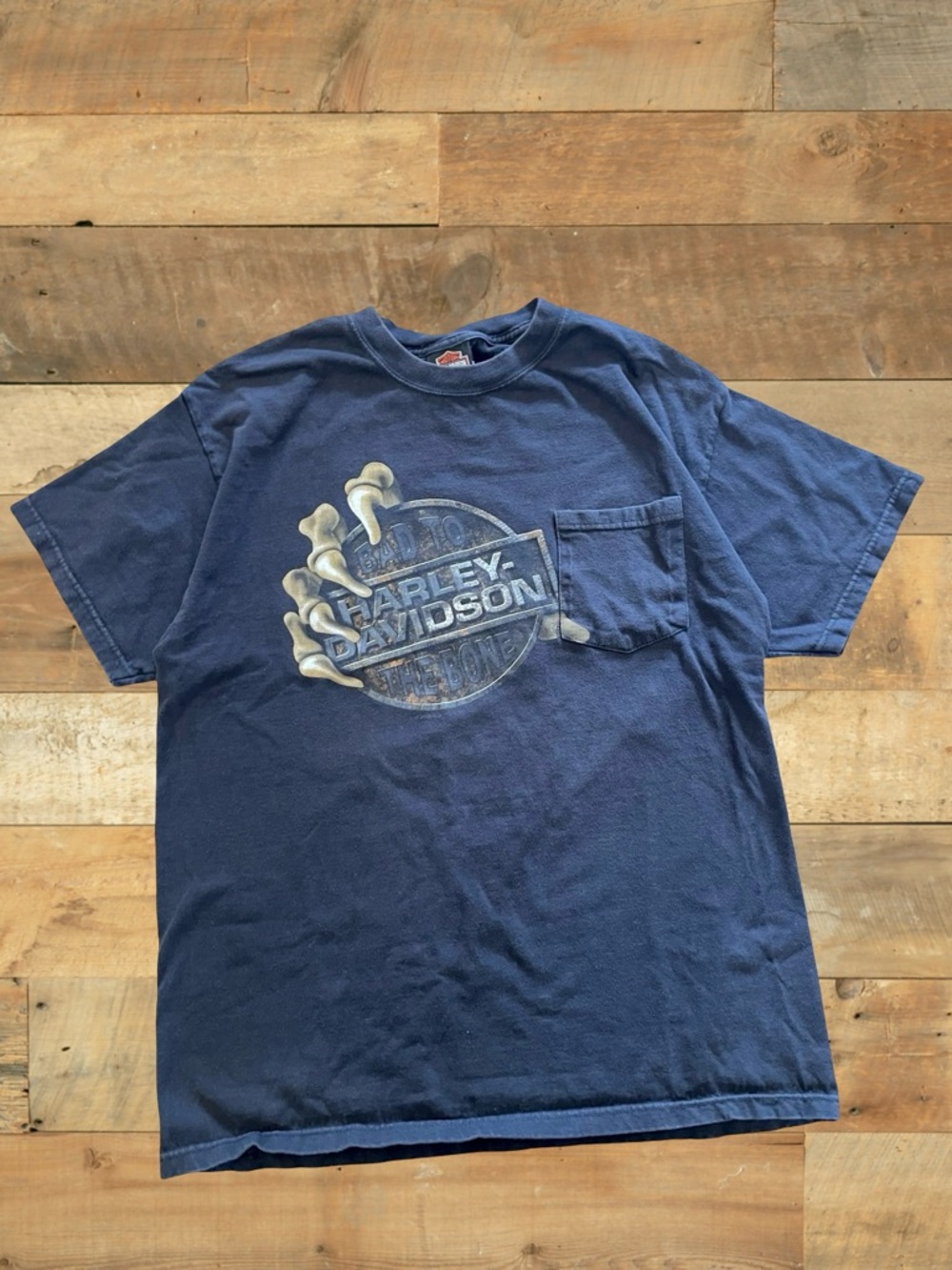 2004 Harley Davidson Indianapolis Tee “Bad to the Bone” | Pocket Tee, Tagged L - Picture 3 of 10